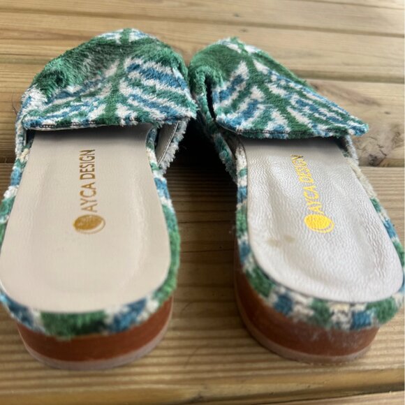 Ayca Design Green Blue Ikat Velvet Mules Size 39 | Handmade Kilim Flats - Picture 3 of 4